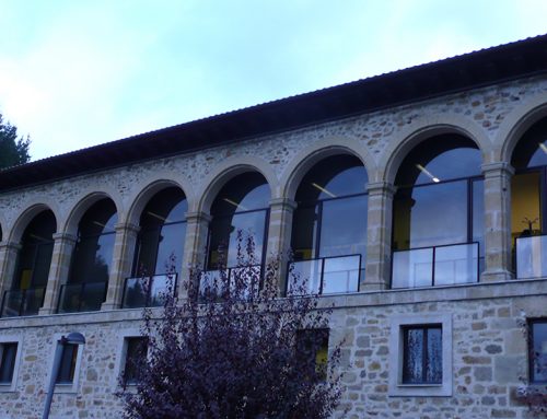 Colegio Ezkoriatza – Ventanas de Aluminio