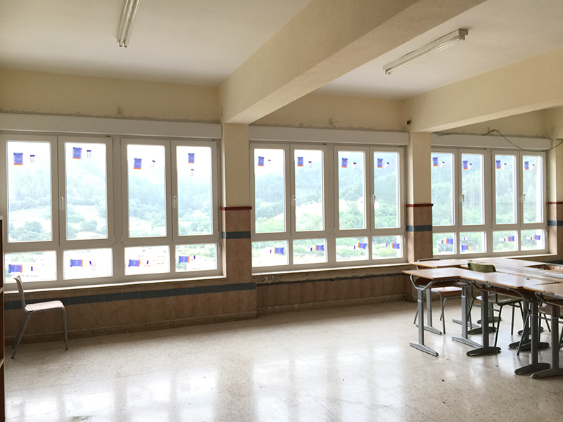 Colegio Legazpi – Ventanas PVC